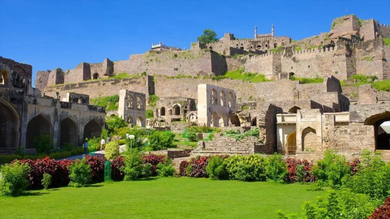 Golconda Fort Information In Telugu