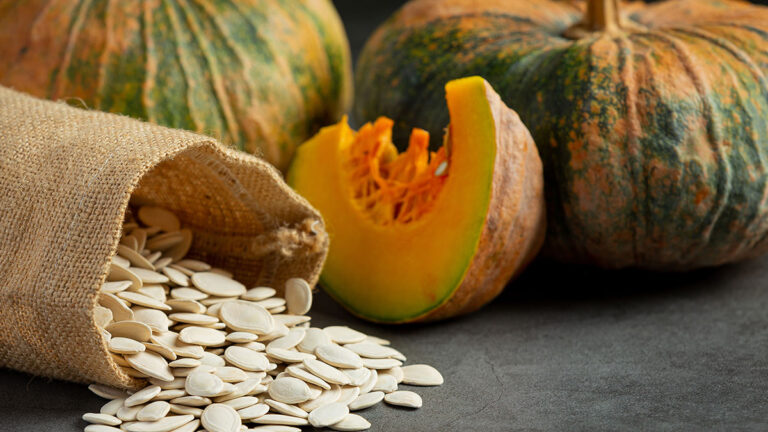 health benefits of eating pumpkin seeds